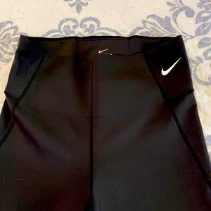 Nike DRI-FIT small black leggings